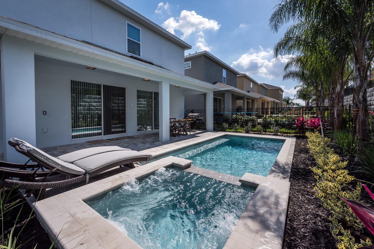 Alluring Home By Rentyl With Private Pool Near Disney - 310P Orlando Kültér fotó